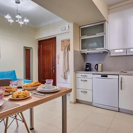 Academia Apartment Rhodes City